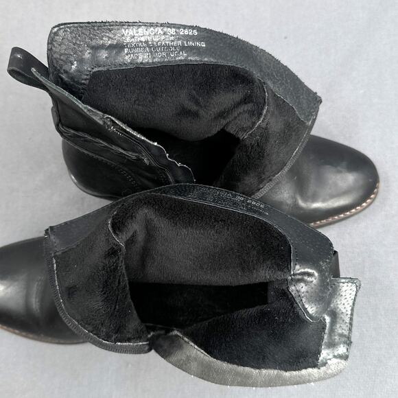 Valencia Black Leather Ankle Boots Womens 7-7.5 Western Biker Booties Side Zip - Picture 11 of 16